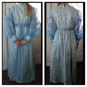 Eloise bridgerton dress